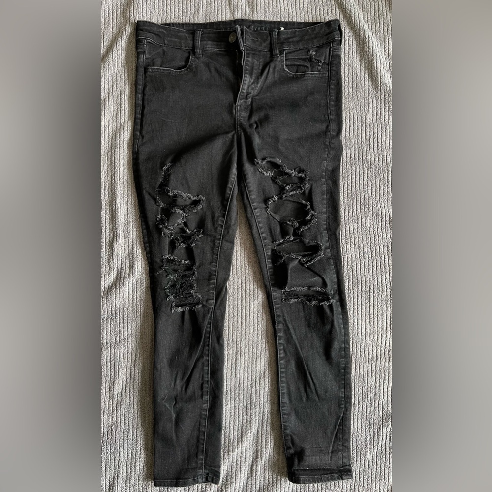 American Eagle - N(E)XT LEVEL STRETCH. Hi-Rise Ripped Black Jeggings